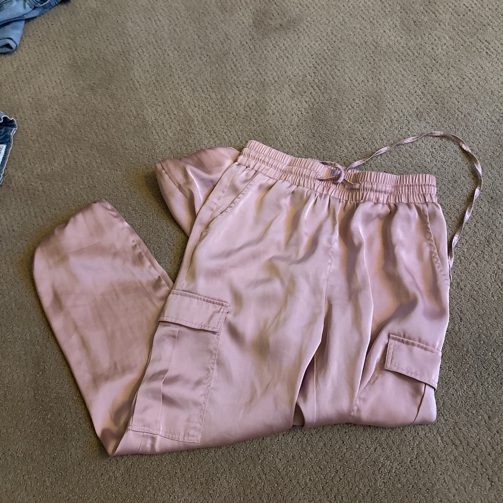 Francesca's MIAMI silky pants, with pockets, size S